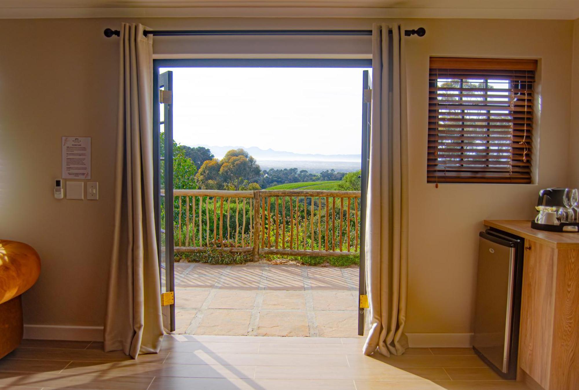 Umhlaba with Garden View,1730039826:JPEG
